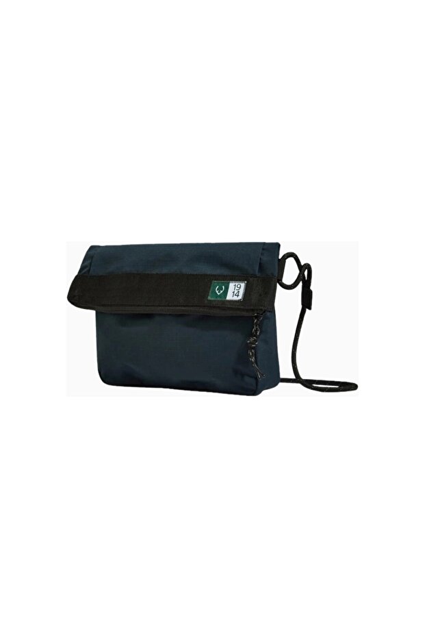 Essential Unisex Cross Shoulder Bag