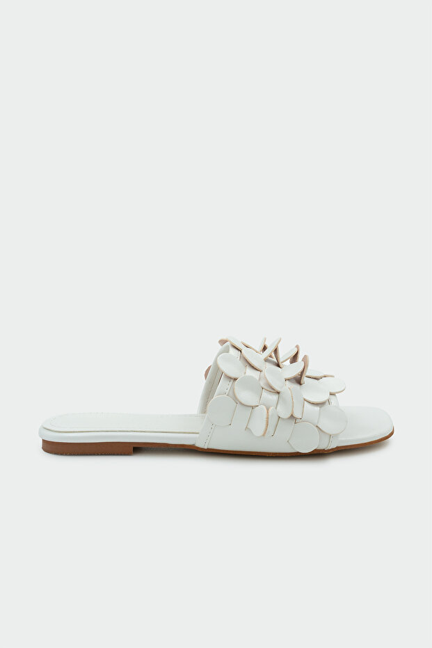 Wasa Tassel Detailed Flat Women's Slippers - White