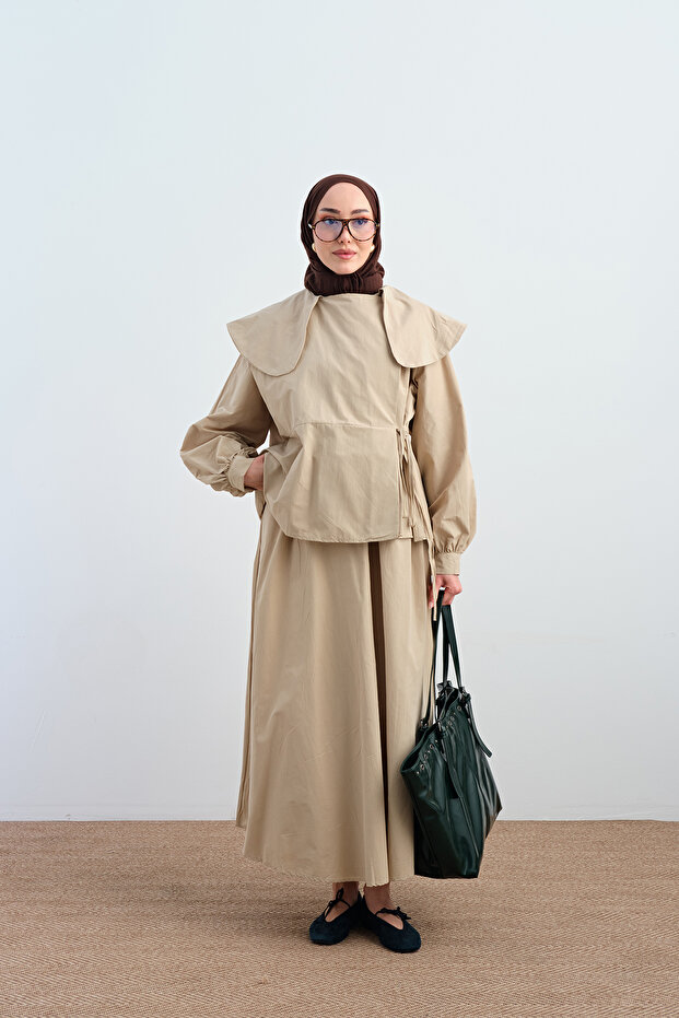 Women's Side Tie Collar Detail Skirt Suit Cream