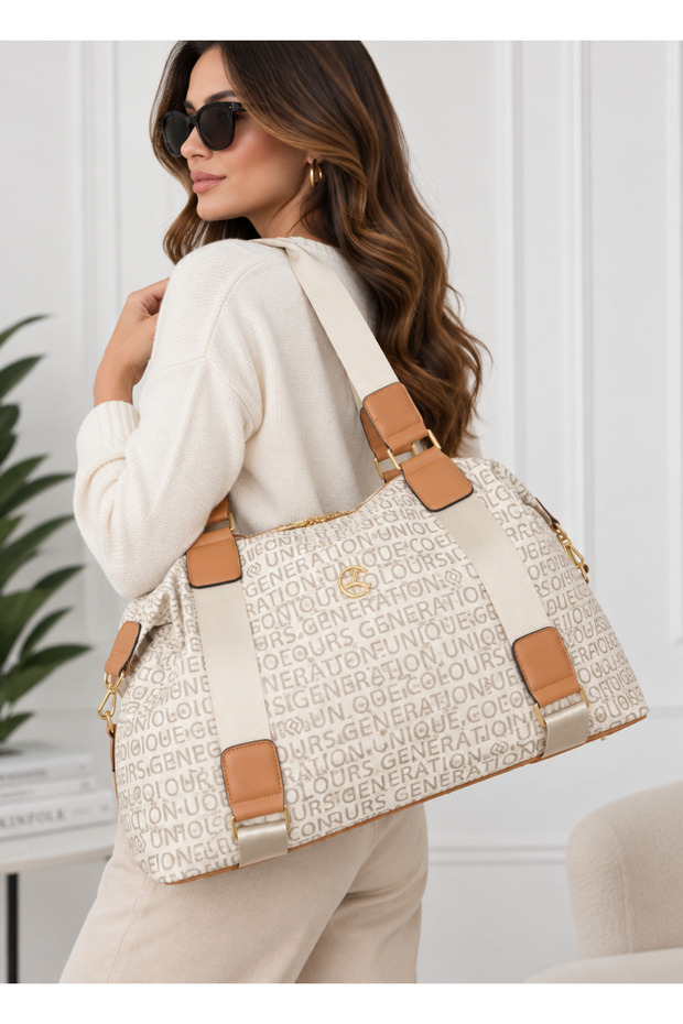 Women's Large Size Travel and Shoulder Bag with Adjustable Strap