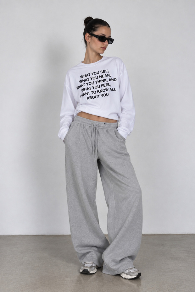 Women's Long Sleeve Oversize Crew Neck 100% Cotton Black T-Shirt