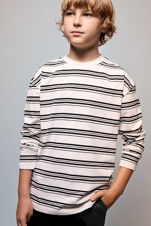 Ultra Soft 100% Cotton Oversize Striped Long Sleeve T-Shirt Boy's (26 Au)