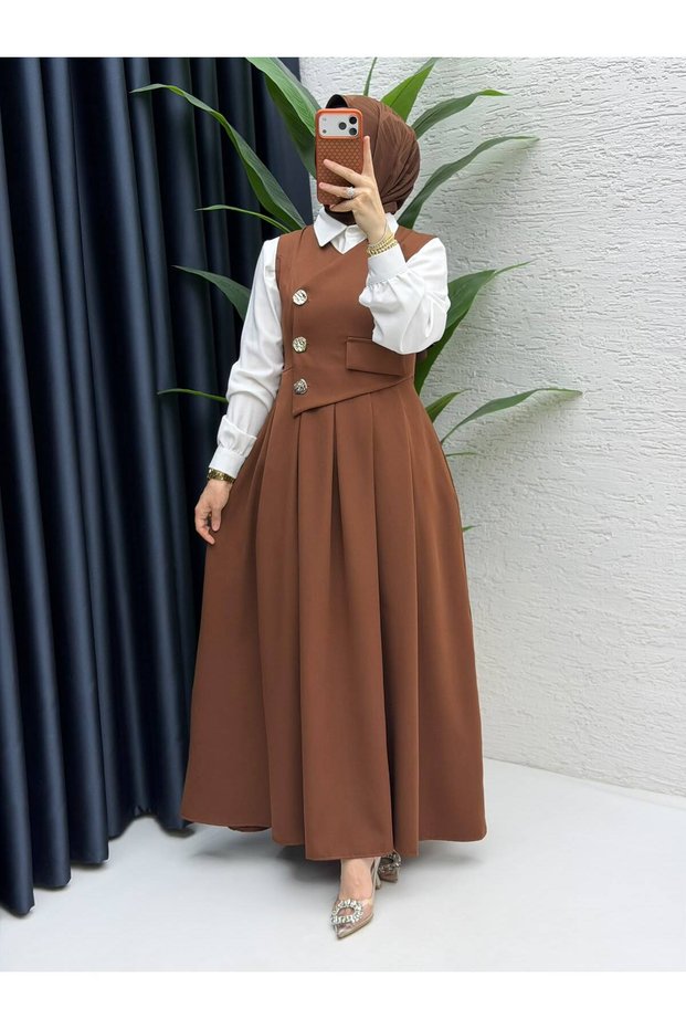Women's Stylish Elegant Double Crepe Fabric Hijab Brown Gilet