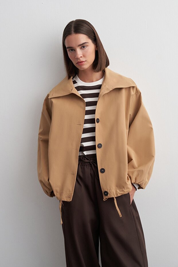 Omi Collar Trench Coat Camel