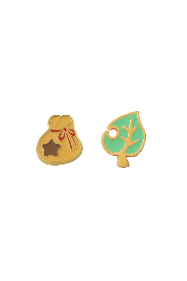 2pcs-set 2Pcs/Set Game Animal Crossing Enamel Brooch Cartoon Cute Metal Badge Backpack Lapel