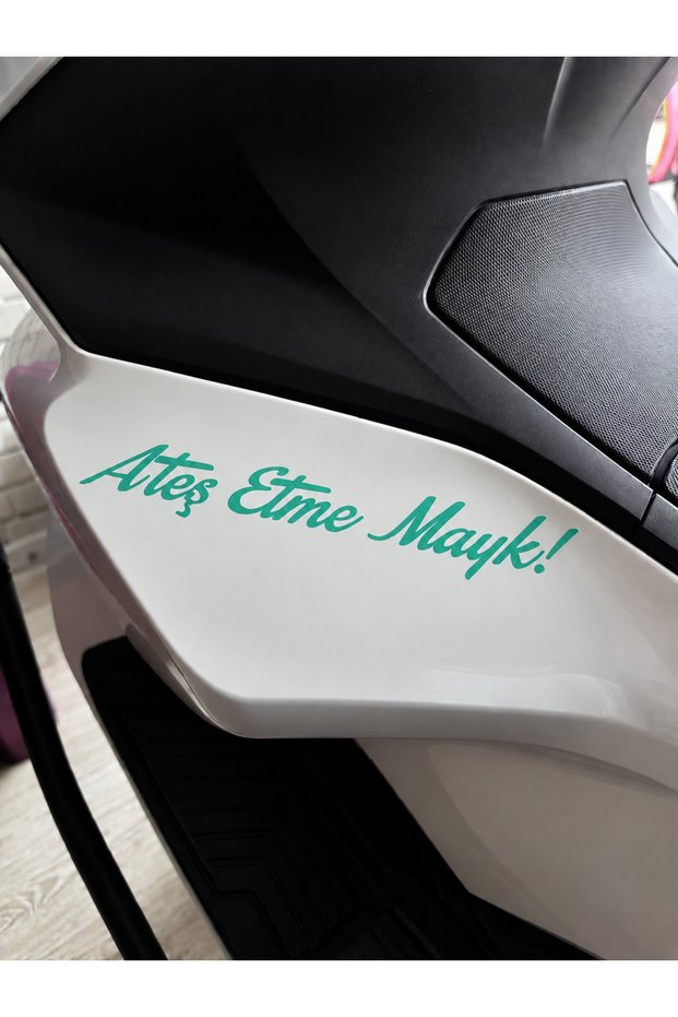 Don'T Shoot, Mayk! Sticker Motorcycle and Car 20cm (1 Piece) for Motorbike-Helmet-Car