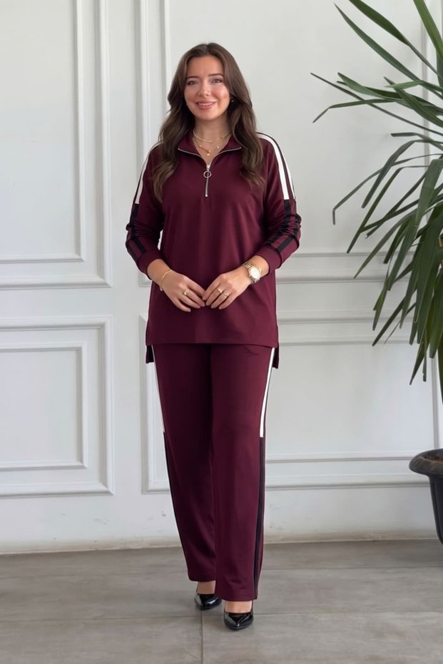 High Collar Stripe Detailed Tracksuit Set
