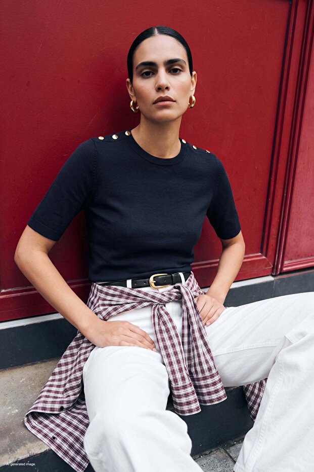 Short Sleeve Knitwear with Buttons on the Shoulders - Navy Blue