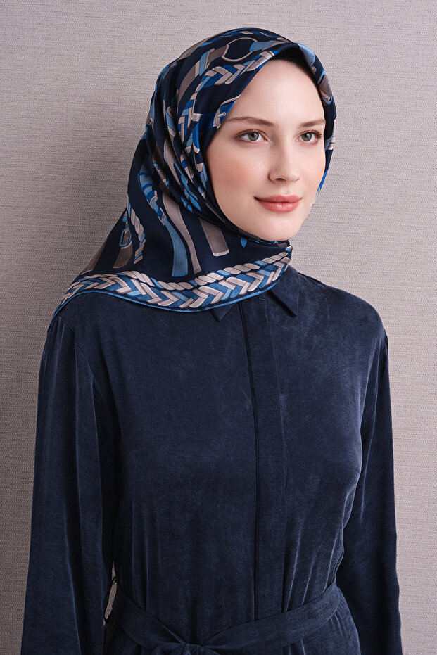 Sura Silk Scarf 2026-2027 - Autumn Winter-Asm07-10