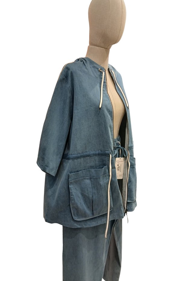 Women's Blue Lace-Up Waist and Collar Zippered Cargo Pocket Denim Jacket / Slim Denim Parka and Pants Set