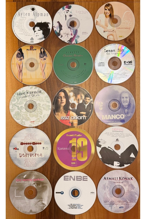 15 Turkish Pop Cds (No Cardboard or Boxes, Only the Cds as Shown in the Photo Will Be Sent) Set:1