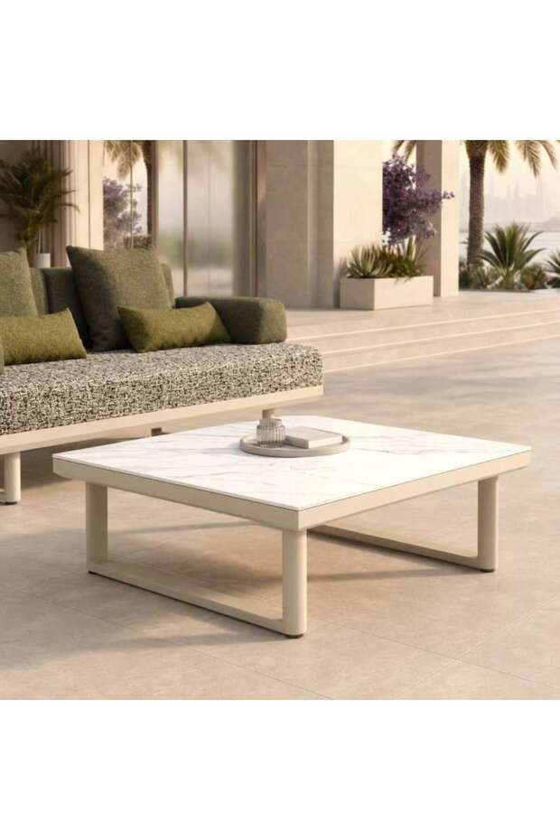 MAJESTIC OASIS OUTDOOR COFFEE TABLE - LIGHT SAND