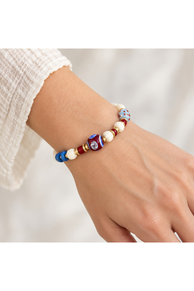 Navy Blue Red White Beaded Elastic Bracelet – Ethnic Accessory with Gold Detail