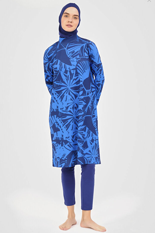 Comfortable Hijab Swimsuit with Patterned Top