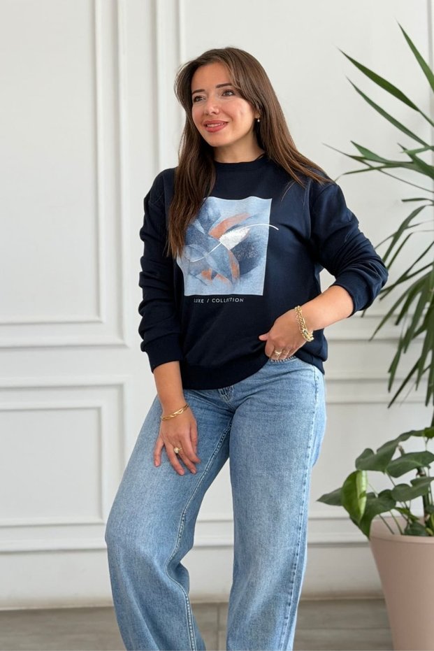 Sweatshirt with Front Print Detail