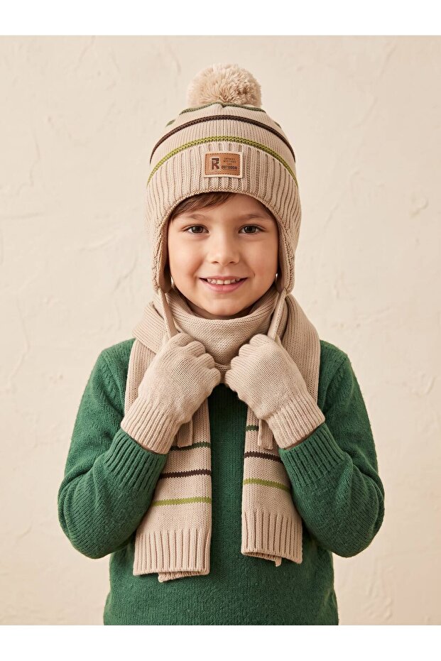 4-8 Years Old 3-Piece Set for Boys: Scarf, Gloves, and Hat with Fleece Inside