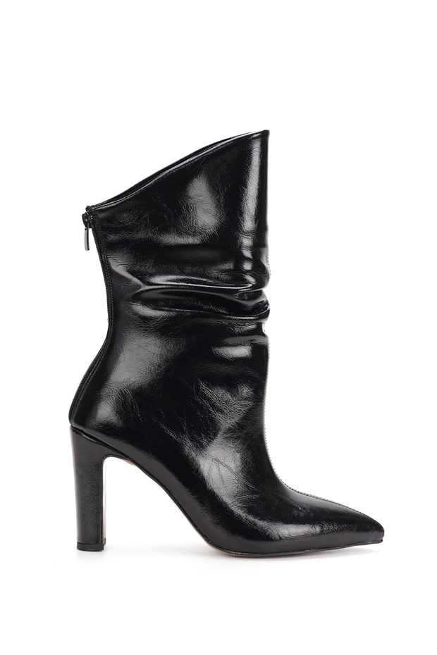 Black Patent Leather Look Women's Boots with Drawstring Detail and Thick Heel