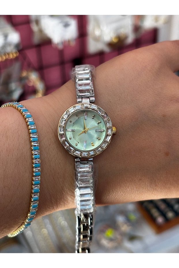 Women's Water Green Dial Zircon Stone Silver Color Steel Band Stone Wristwatch