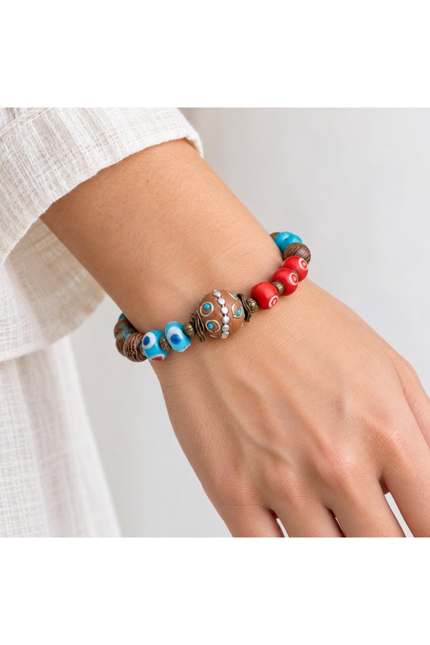 Turquoise Red and Wood-Look Beaded Bracelet – Stylish Everyday Accessory with Pattern