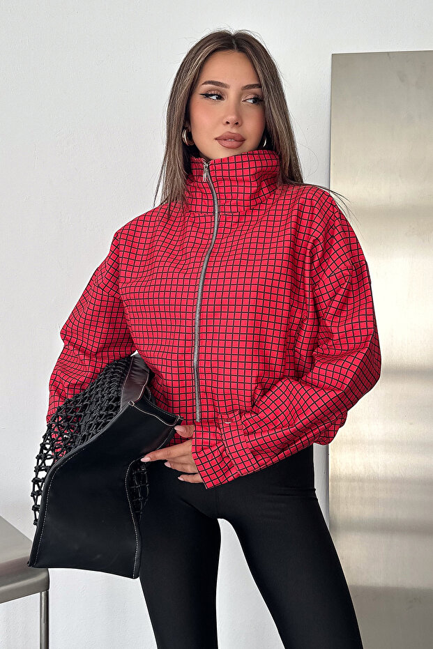 Women's Plaid Patterned Zippered Crop Jacket