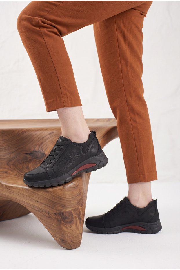 Women's Seasonal Laceless Orthopedic Genuine Leather Daily Sports Style Shoes M27Ka/3515