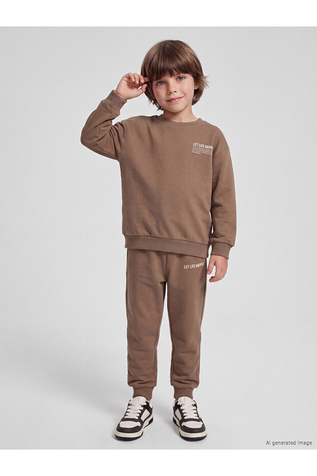 Printed boy's suit
