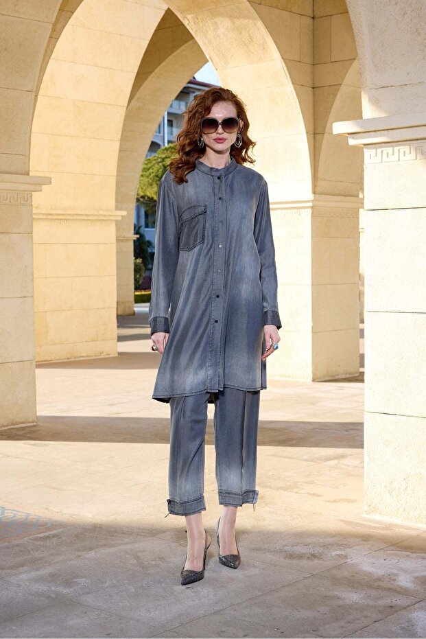 Straight-Leg Trousers - Gray