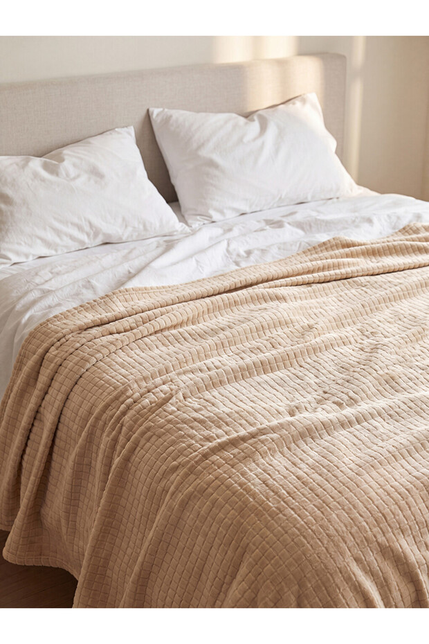 Rmz Gi̇yi̇m Farkiyla Double Blanket