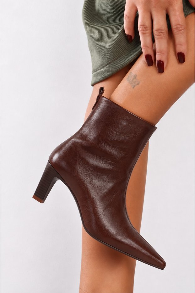 Artemis Series Rustic Bitter Brown Patent Leather Pointed Toe Heeled Women's Boots