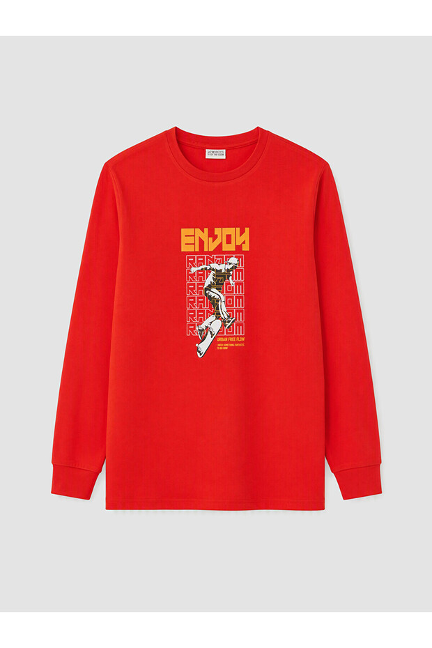 Two Mt Shop Quality Red Boys' T-Shirt