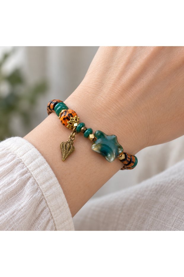 Green Orange Beaded Seashell Detailed Bohemian Design Women's Bracelet