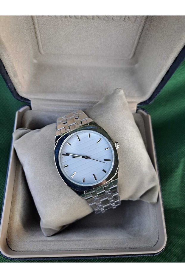 Tissot Model Men's Wrist Watch
