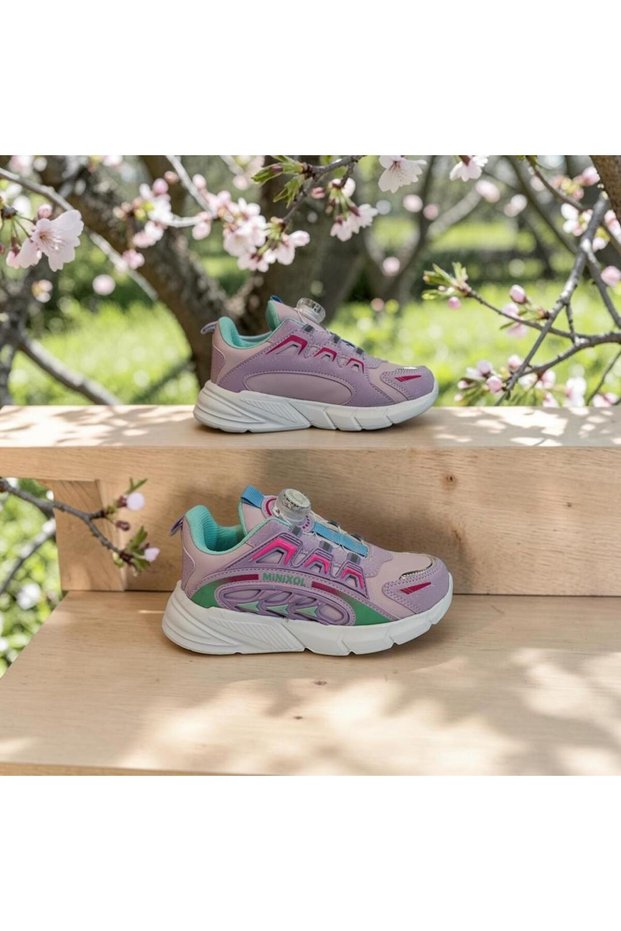 Minixol purple color roller lace-up girl's sports shoes