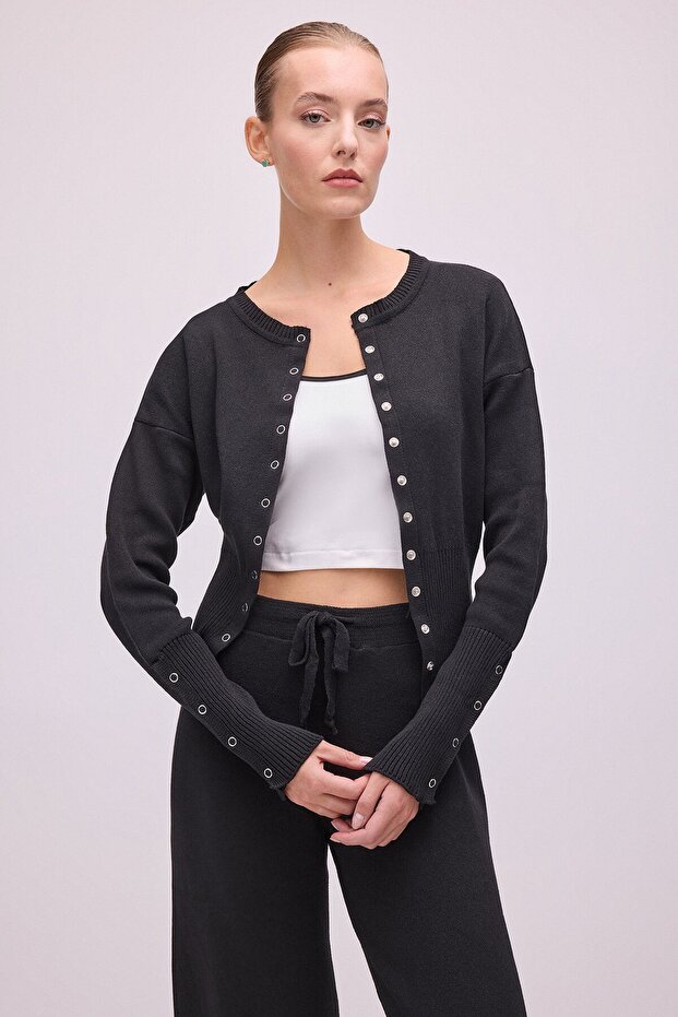 Button-Detail Cardigan Pants Suit