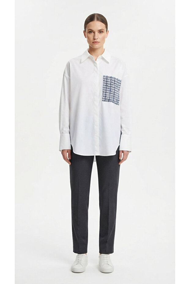 Women's Ecru Oversize Poplin Shirt with Horse Embroidery on the Back and Tweed Pockets