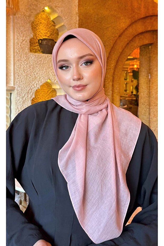 Aya Eşarp