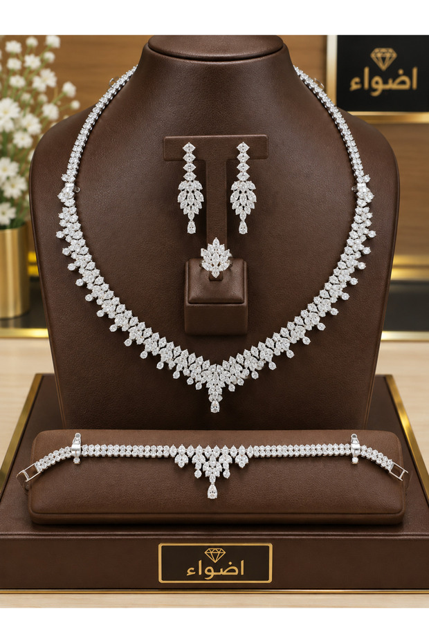 طقم اكسسوارات زركون بتصميم v