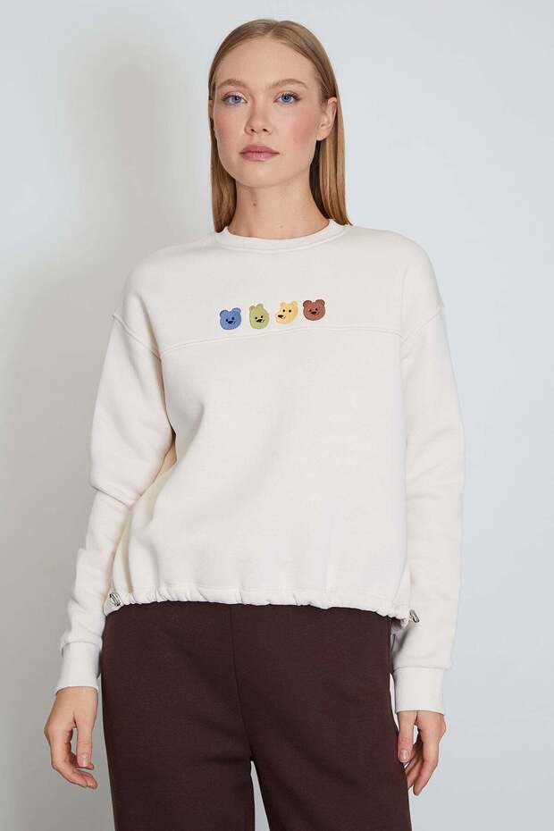 3 Thread Teddy Bear Embroidered Oversize Sweatshirt with Stopper