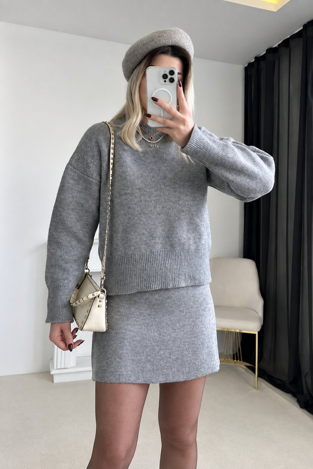 Women's Gray 2-Piece Knitwear Skirt Set - 2Y0945