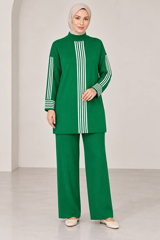 Women's steel knitted striped knitwear set
