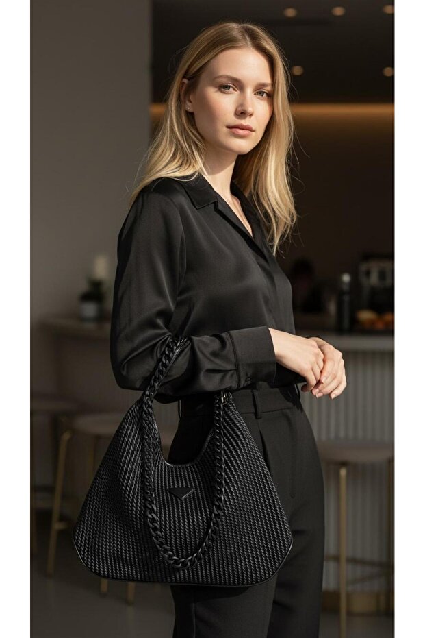 Imported Women's Wrinkled Leather Bag with Chain Accessories 27399