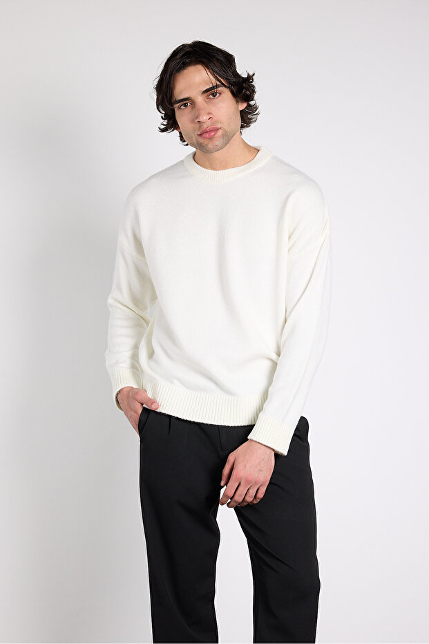 Oversize Crew Neck Basic Knit Sweater