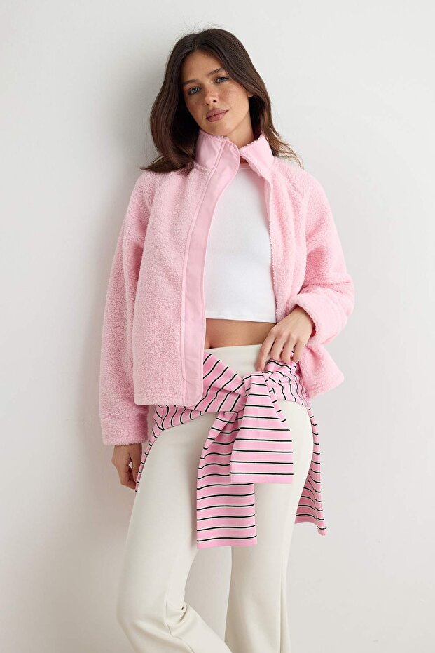 Açık Pembe Peluş Regular/Normal Kalıp Dokuma Garnili Fermuarlı Örme Hırka/Sweatshirt TWOAW25SW00139