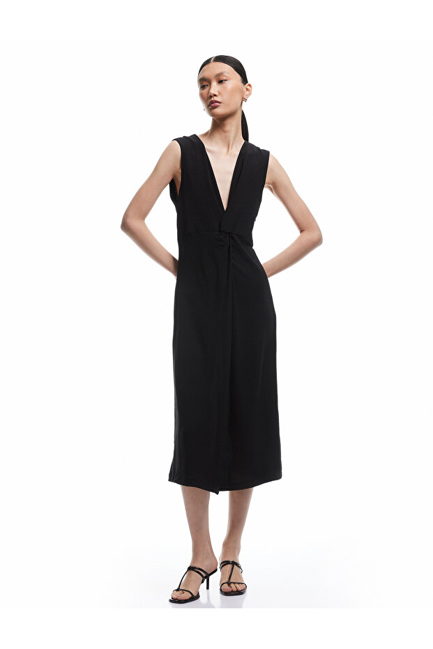Lined Comfortable Fit V-Neck Aerobin Fabric Sleeveless Long Dress