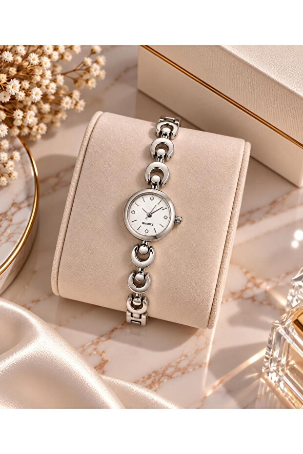 Women's Wristwatch Bracelet Model R6