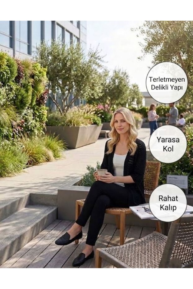 Knitwear Perforated Bat Sleeve Buttonless Free Size Cardigan