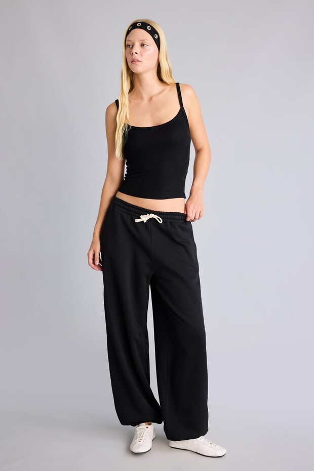 Loose Fit Waist Tie Thick Fabric Sweatpants I6399Ax26Au