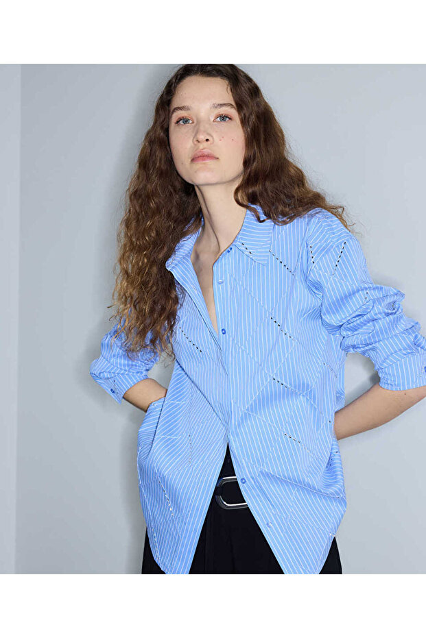 Diamond-Textured Hotfix Printed Shirt