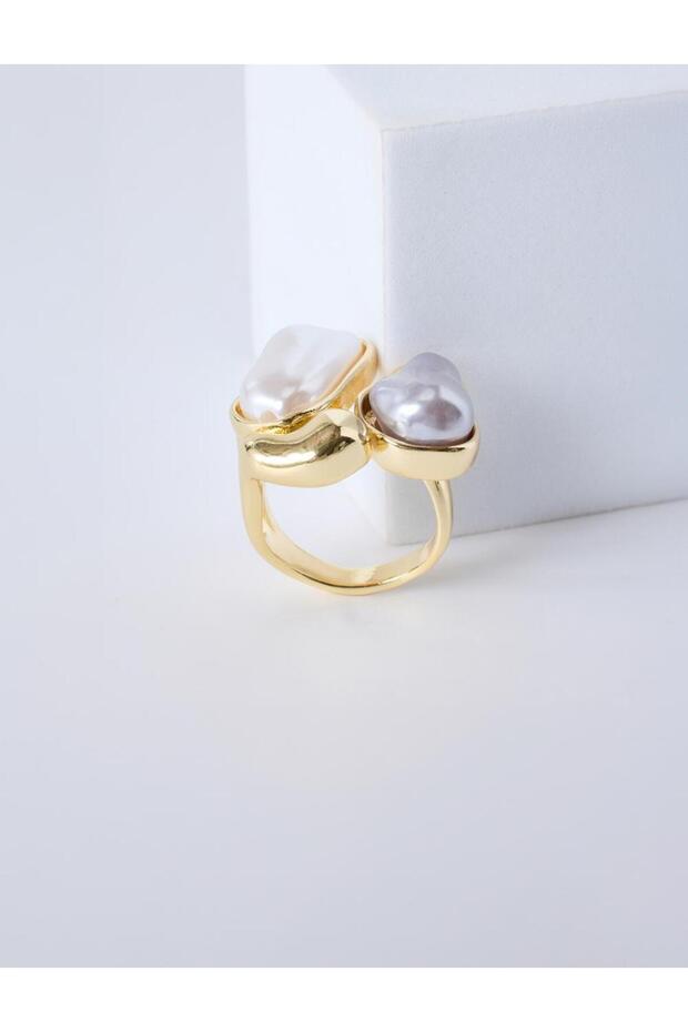 Gold Color Baroque Pearl Detailed Modern Ring