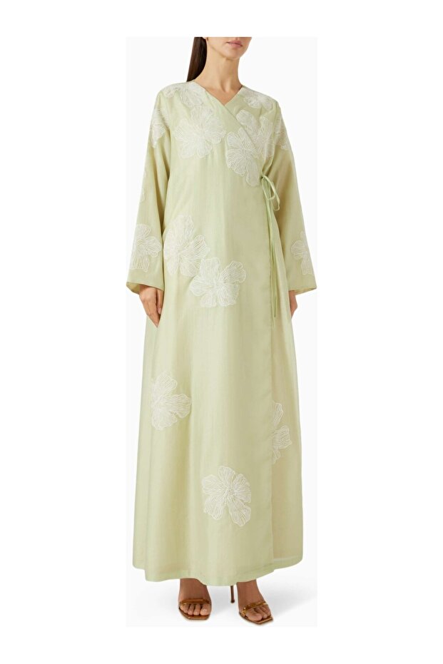 Handmade Floral Wrap Evening Dress with Elegance Suitable for Casual Combinations with a Touch of Elegance